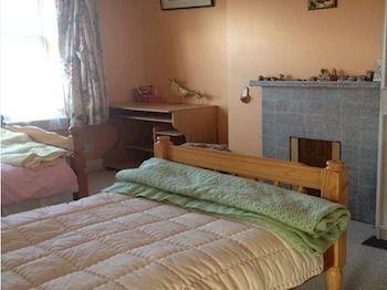 Colchester City Cottage Bagian luar foto